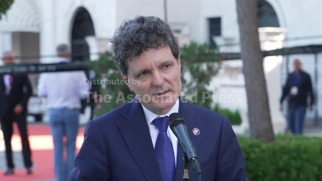 Президент Румынии просит союзников помочь защитить страну от вторжения дронов