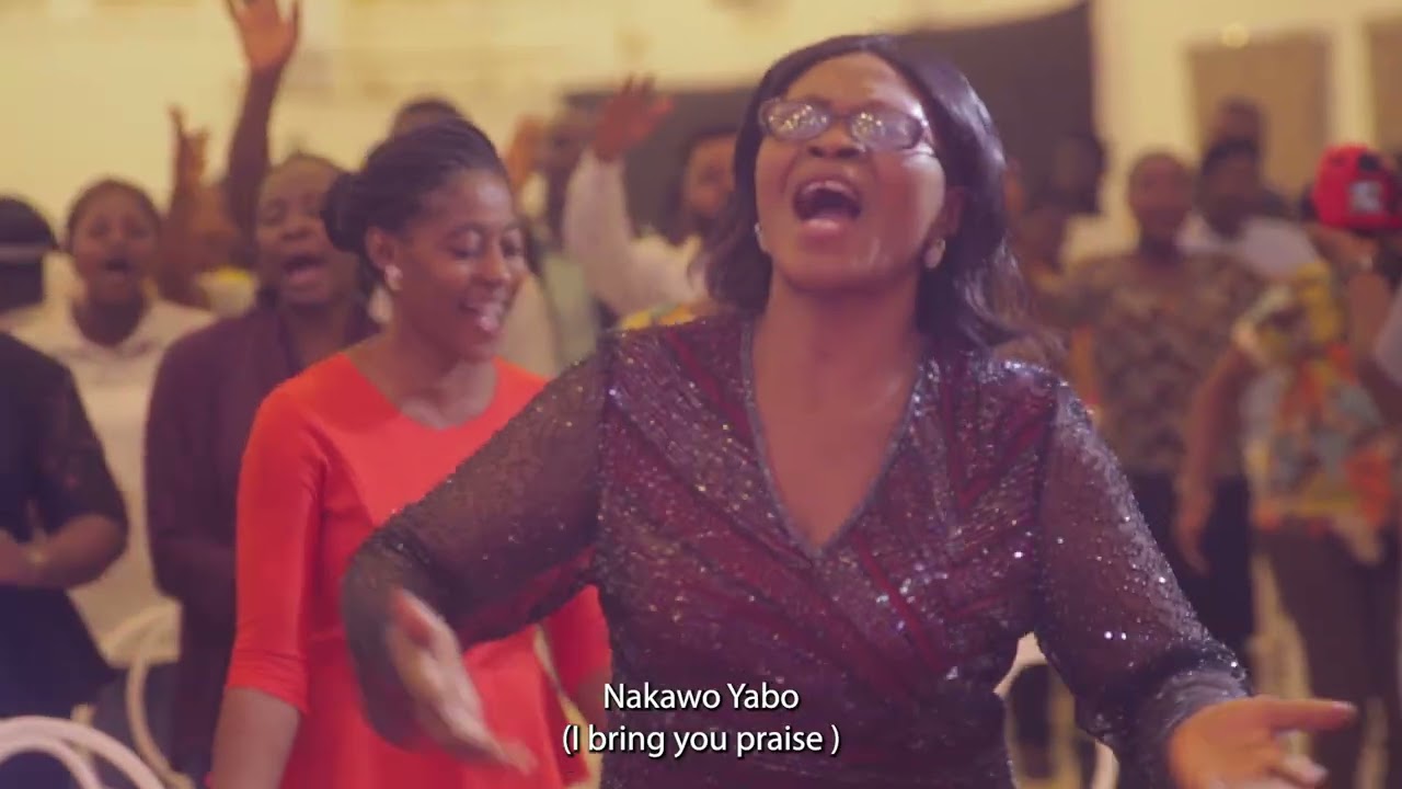 Pastor Ann- NAKAWO YABO (Live) [Official Video]