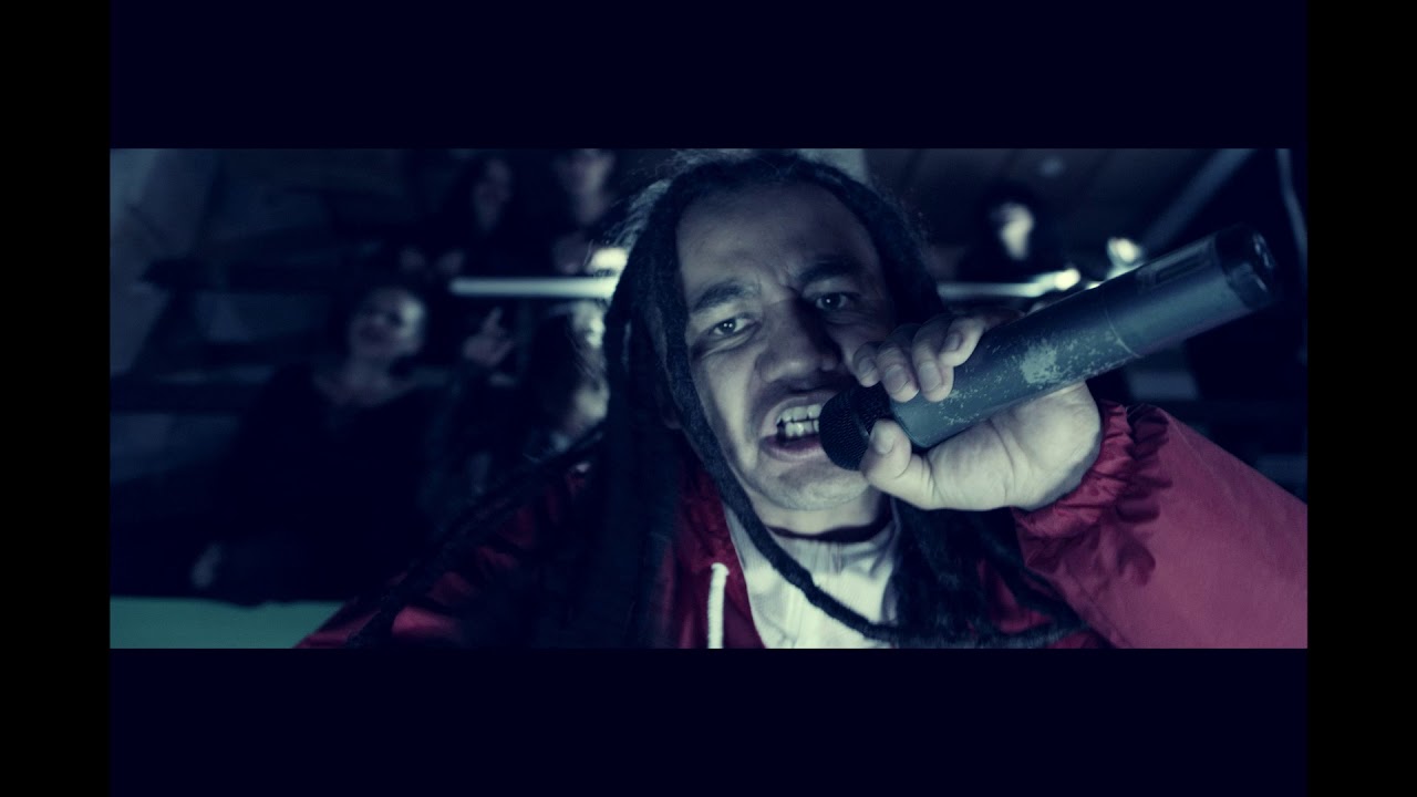 Latino - Una Voz (Video Oficial)