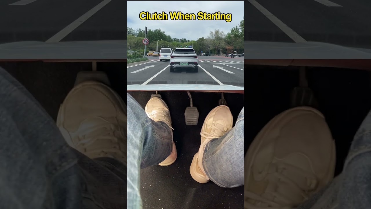 How to release the clutch correctly when starting the car #driving #manual #car #skills #tips