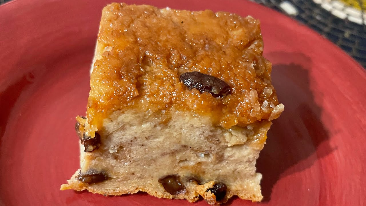 Pudin de Pan [Puerto Rican Bread Pudding]: ¡Con Sabor de Coco! {English}