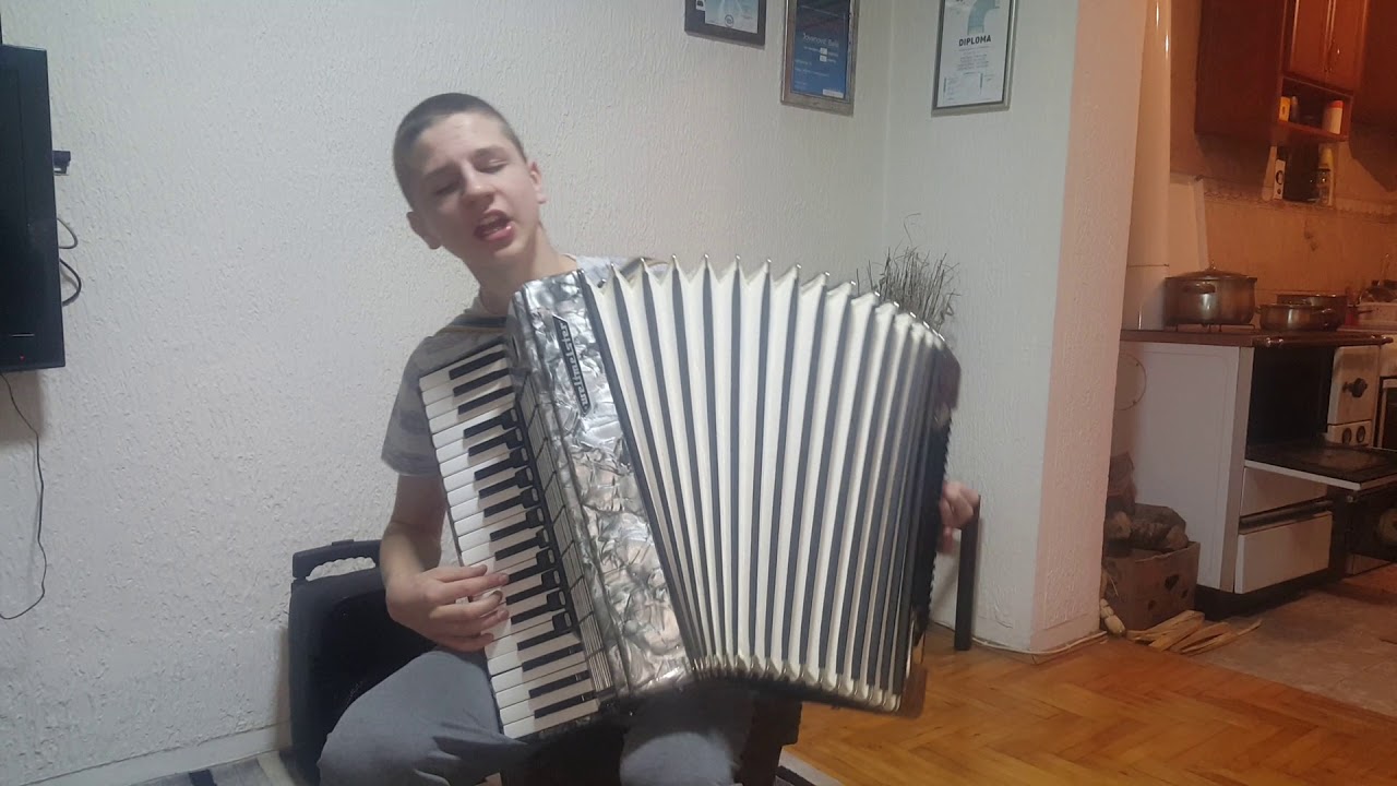 &Scaron;emsa Suljakovic i Juzni Vetar-Dokle da se kradom sastajemo(HARMONIKA)