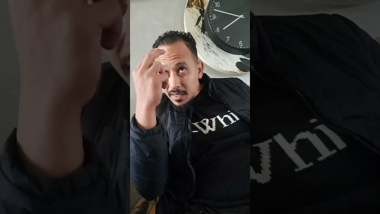 موضوع  توضيحي لمعنى الخزانة عند طاءر الحسون وبعض مفاهيم التغاريدأتمنى أن ينال إعجابكم الفيديو