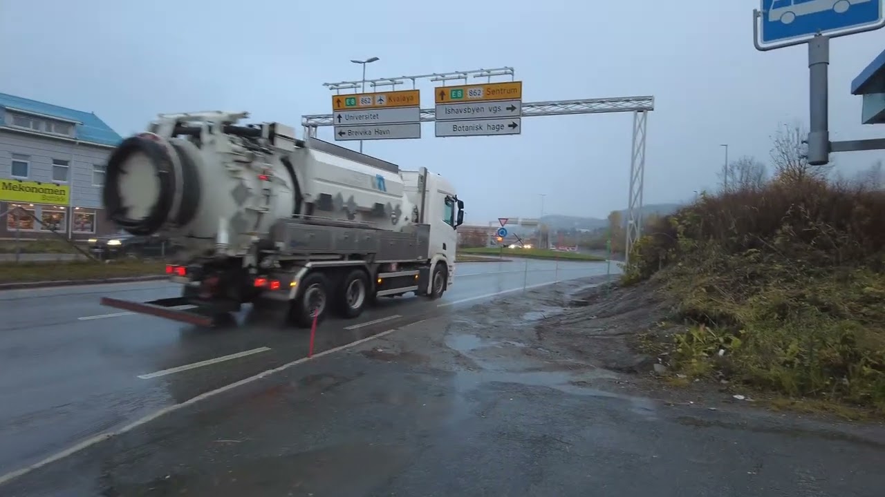 Tromso Port to the Center of Town by Bus.  Bus 42! Get AppTROMS BILLET - Tromso Norway - ECTV