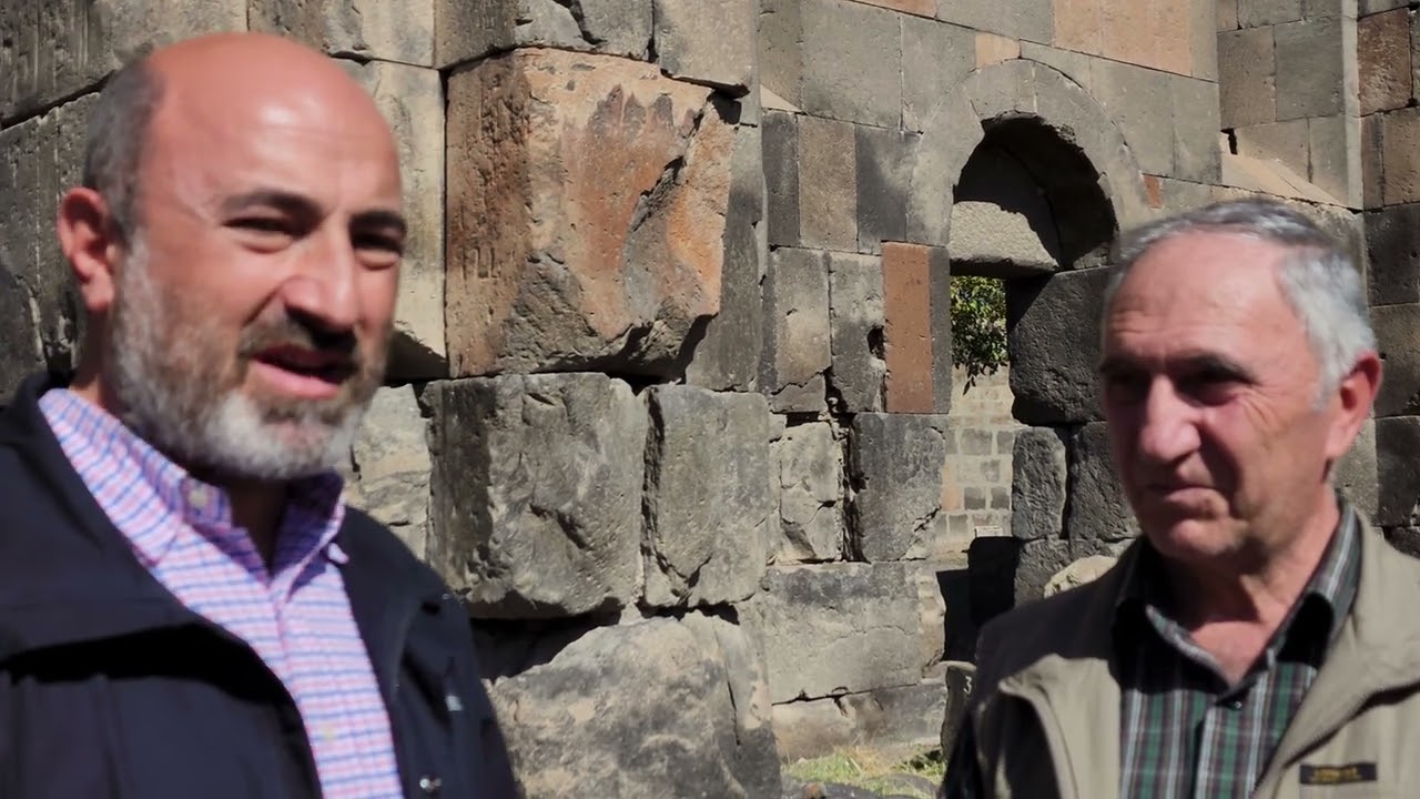 Հանդիպում մի շատ հաճելի մարդու հետ, ով պատասխանատվությամ ղեկավարեց Մայր Տաճարի վերանորոգումը