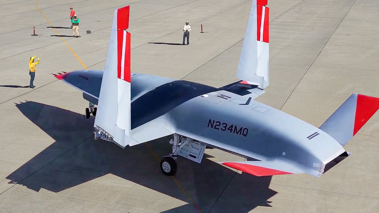 US Launches World’s First Aerial Refueling Drone from US Aircraft Carrier