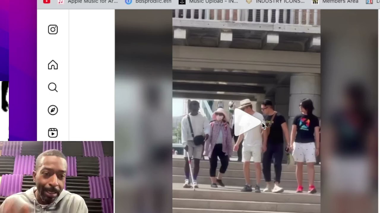 Black blind man get no help from passing strangers accept one, and it was AWSOME