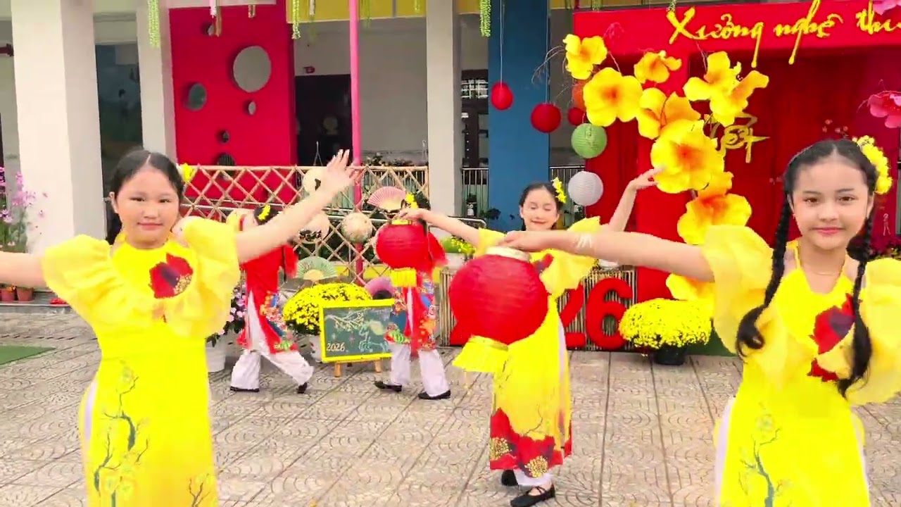 Múa Liên khúc Xuân - Angel dance class 