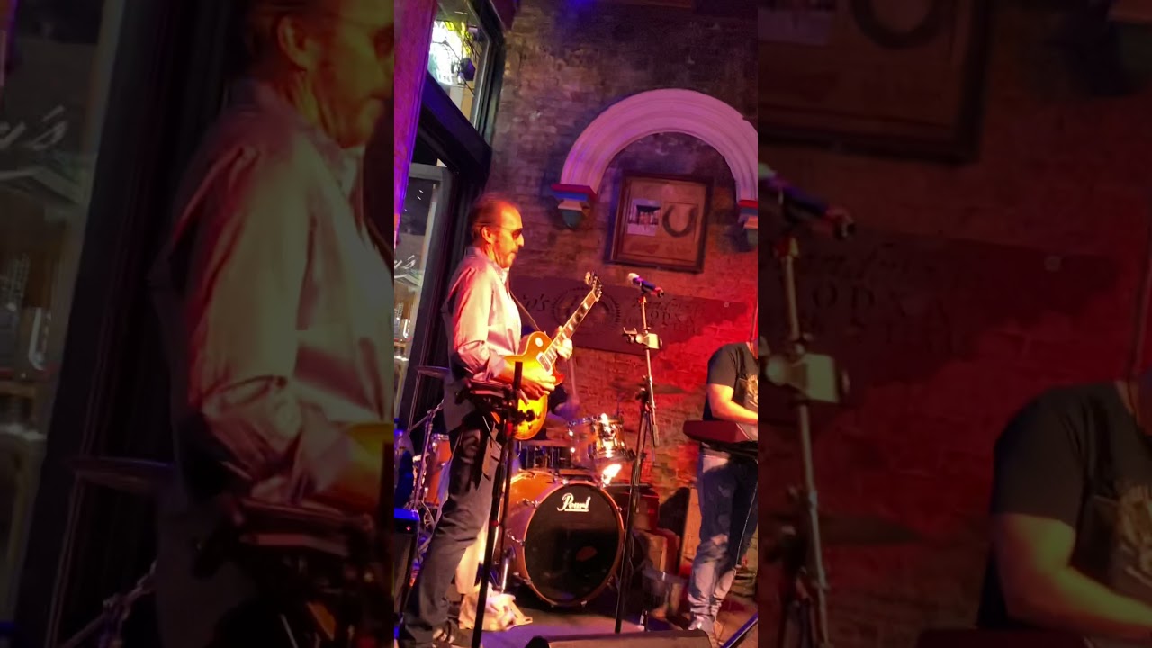 Signature solo from 70&rsquo;s song everyone will know