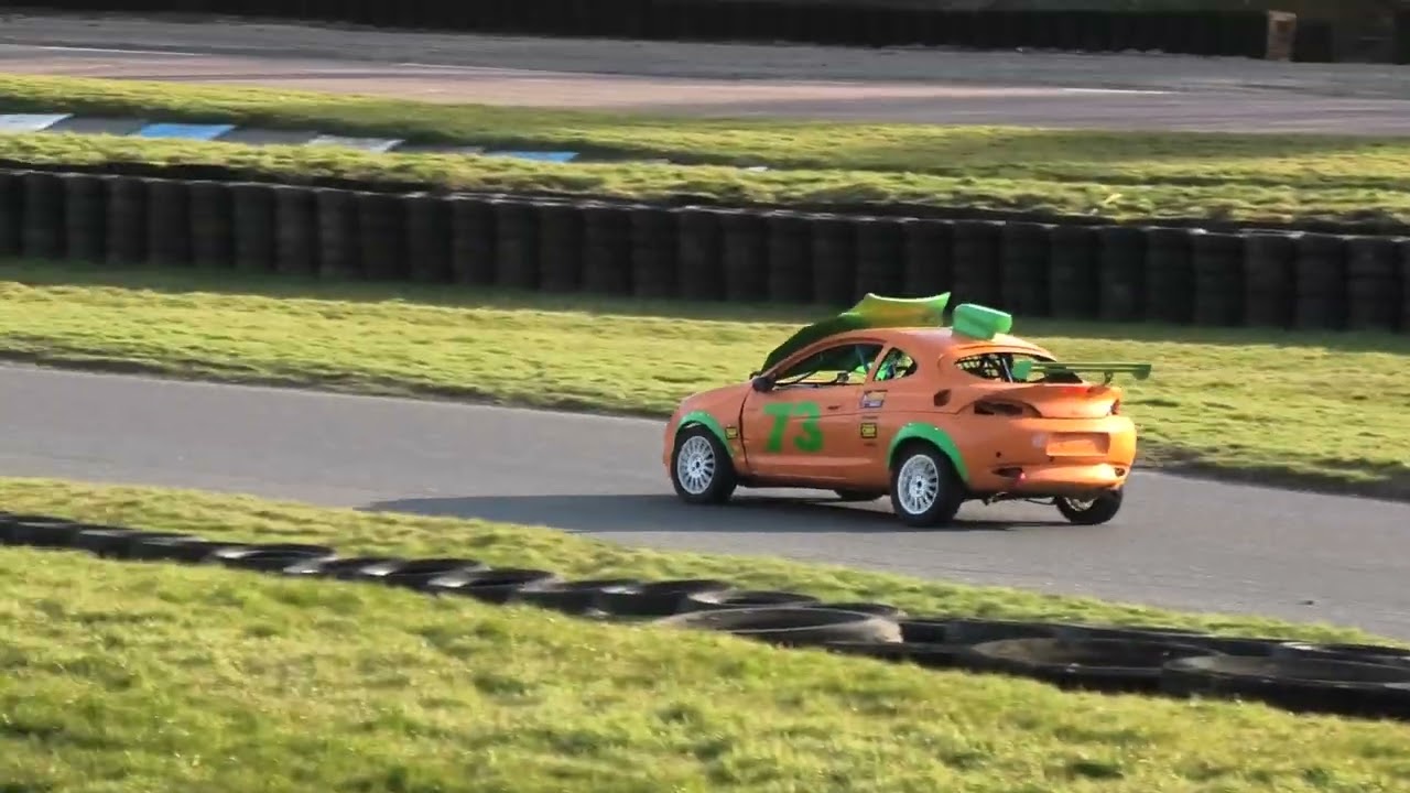 Kent Outlaw Oval Racing - Mishaps & Action - 15/03/25