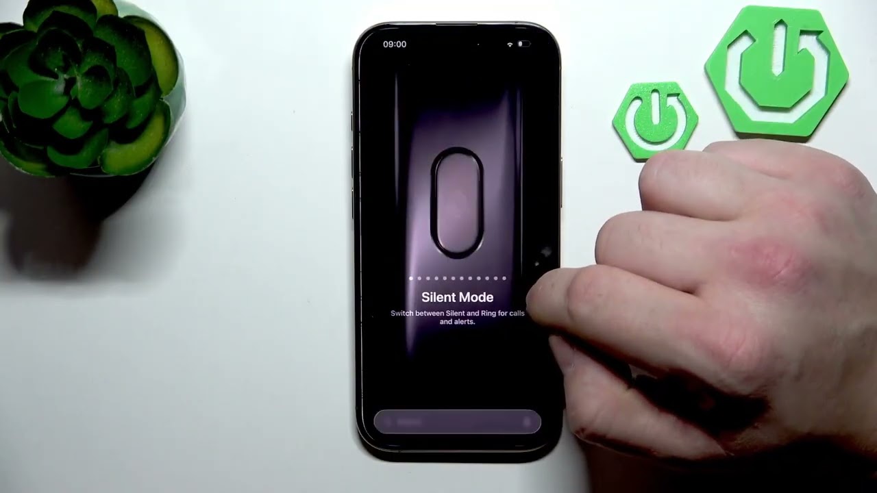 iPhone 16 Pro – 如何自定义动作按键（翻译 / 快捷指令）