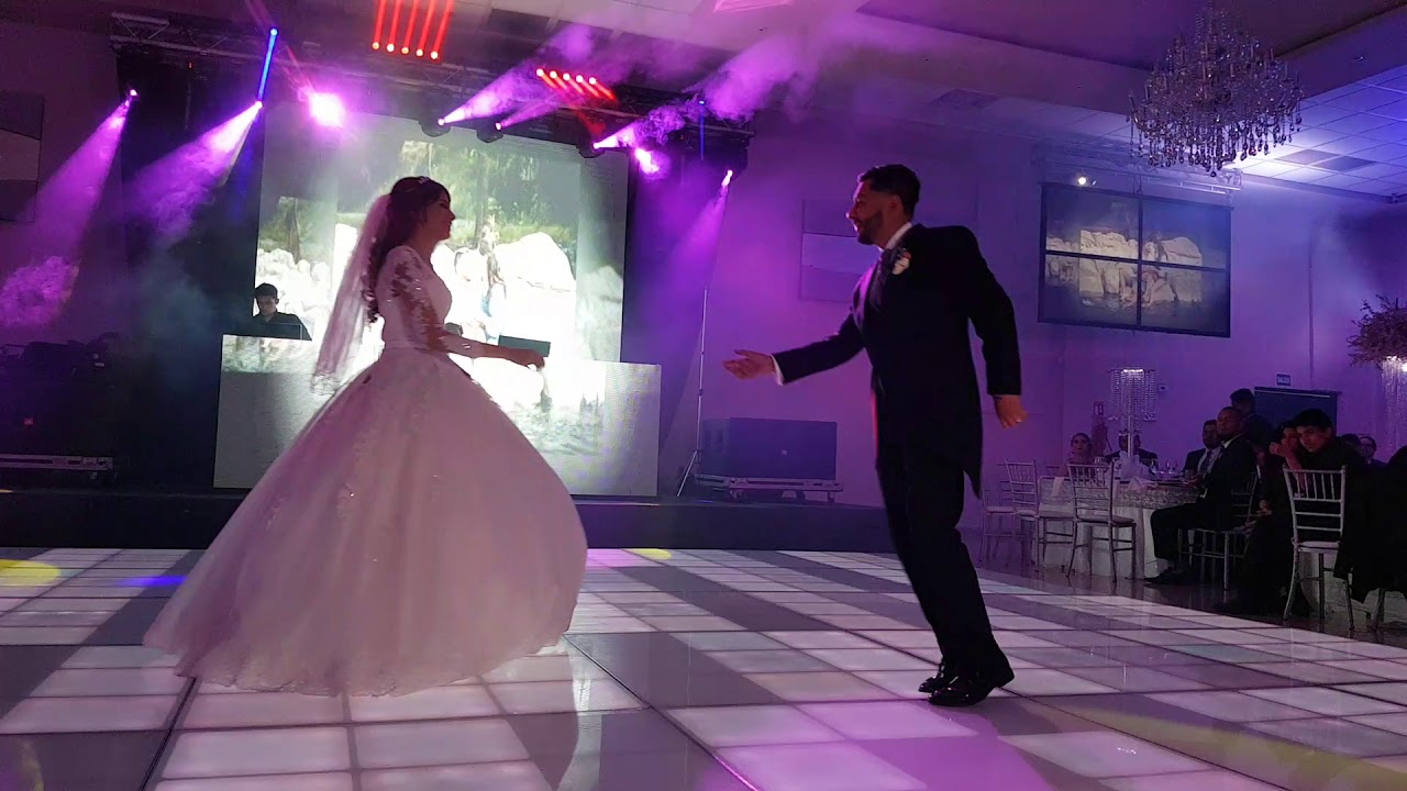 remix de novios ve como los sorprende