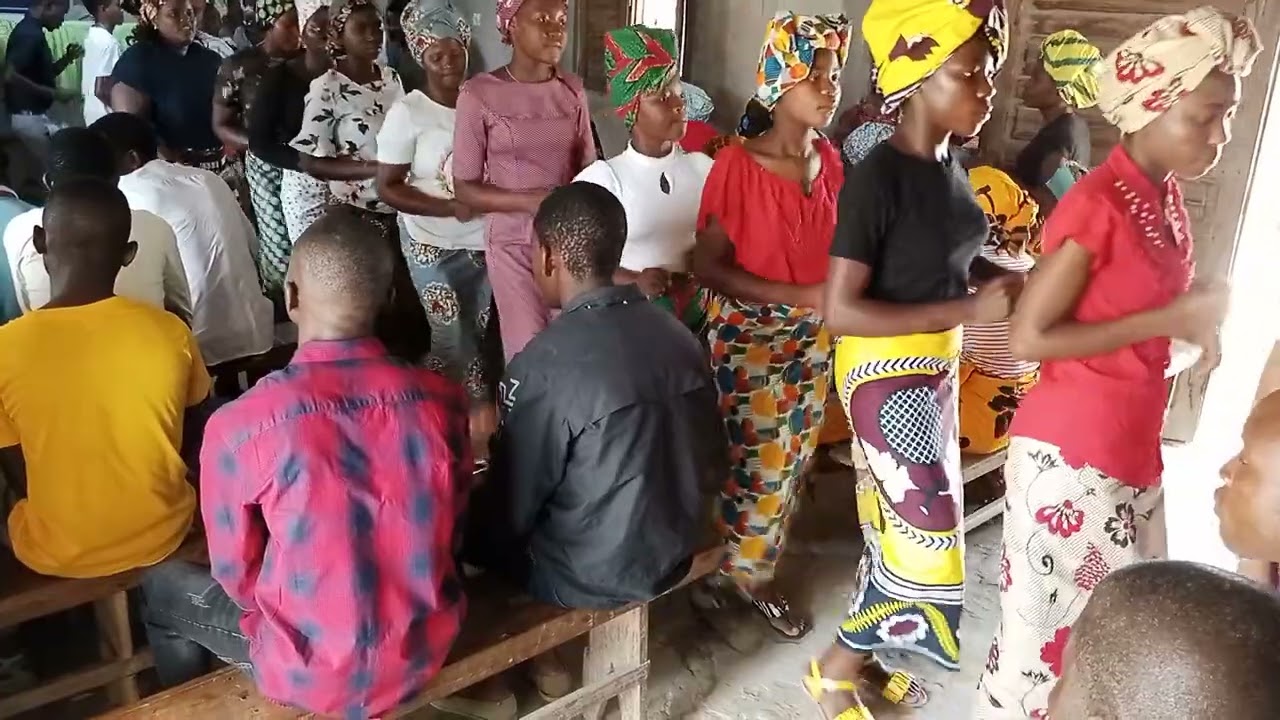 Igreja união Baptista de Moçambique jovens de ontupaia visita a central