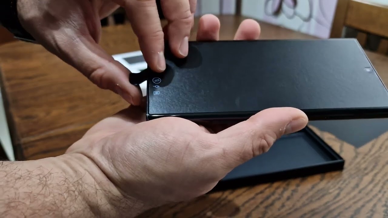 Samsung S23 Ultra Phantom black 1TB unboxing.