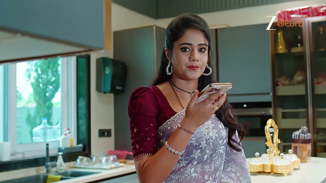 Jagadhatri Telugu | Ep - 565 | Webisode | Jun 26 2025 | Zee Telugu