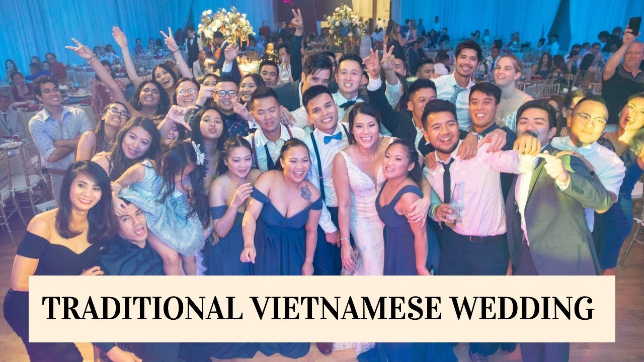 Vietnamese wedding with over 300 guests! & Tea Ceremony