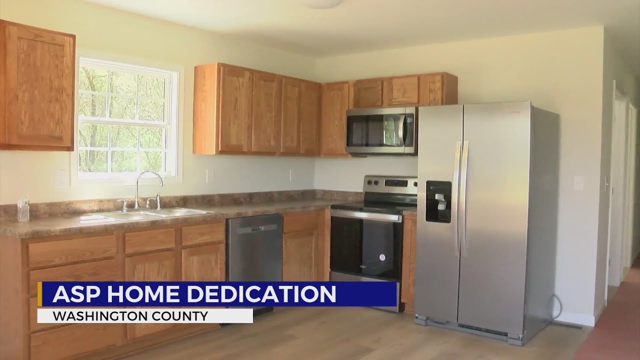 Appalachia Service Project dedicates 250th new home to local family
