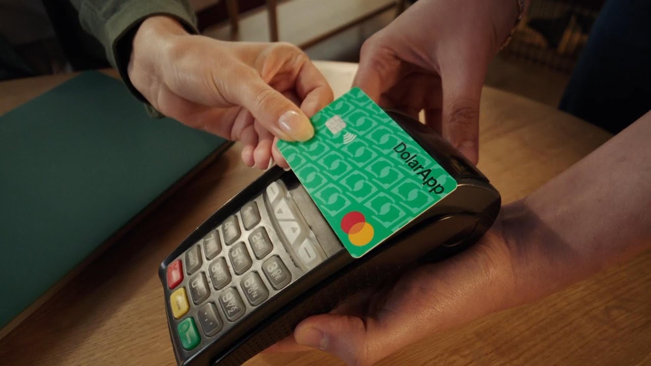 &iquest;Viajar con dinero en efectivo es seguro? 😱 | DolarApp | Viaja con la mejor tasa de cambio, siempre