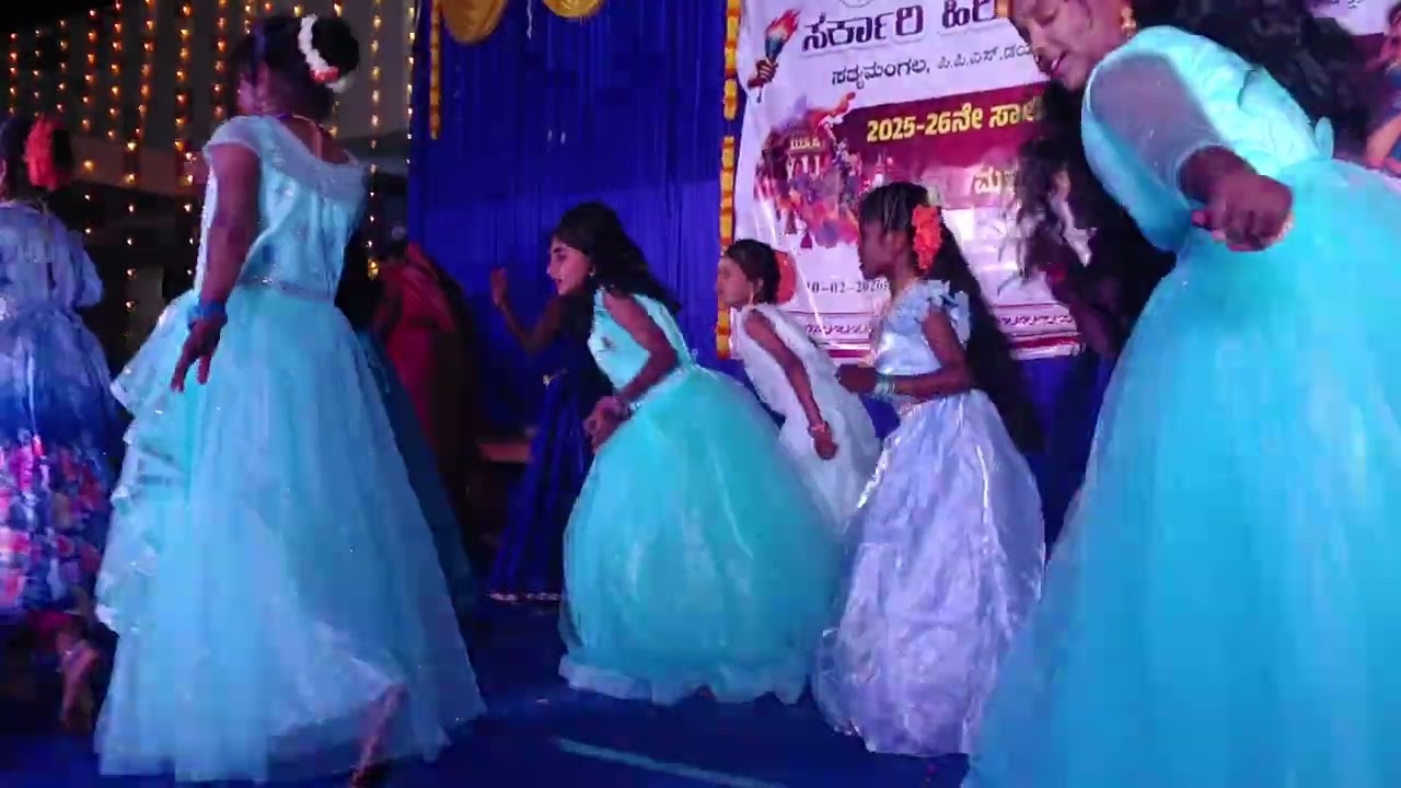 ಶಾಲಾವಾರ್ಷಿಕೋತ್ಸವ 