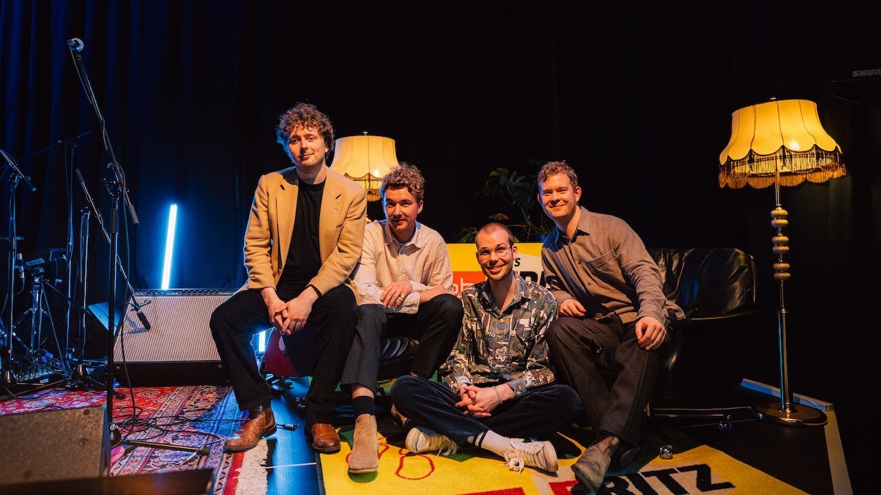Roast Apple | Live bei Fritz Unsigned - 2024