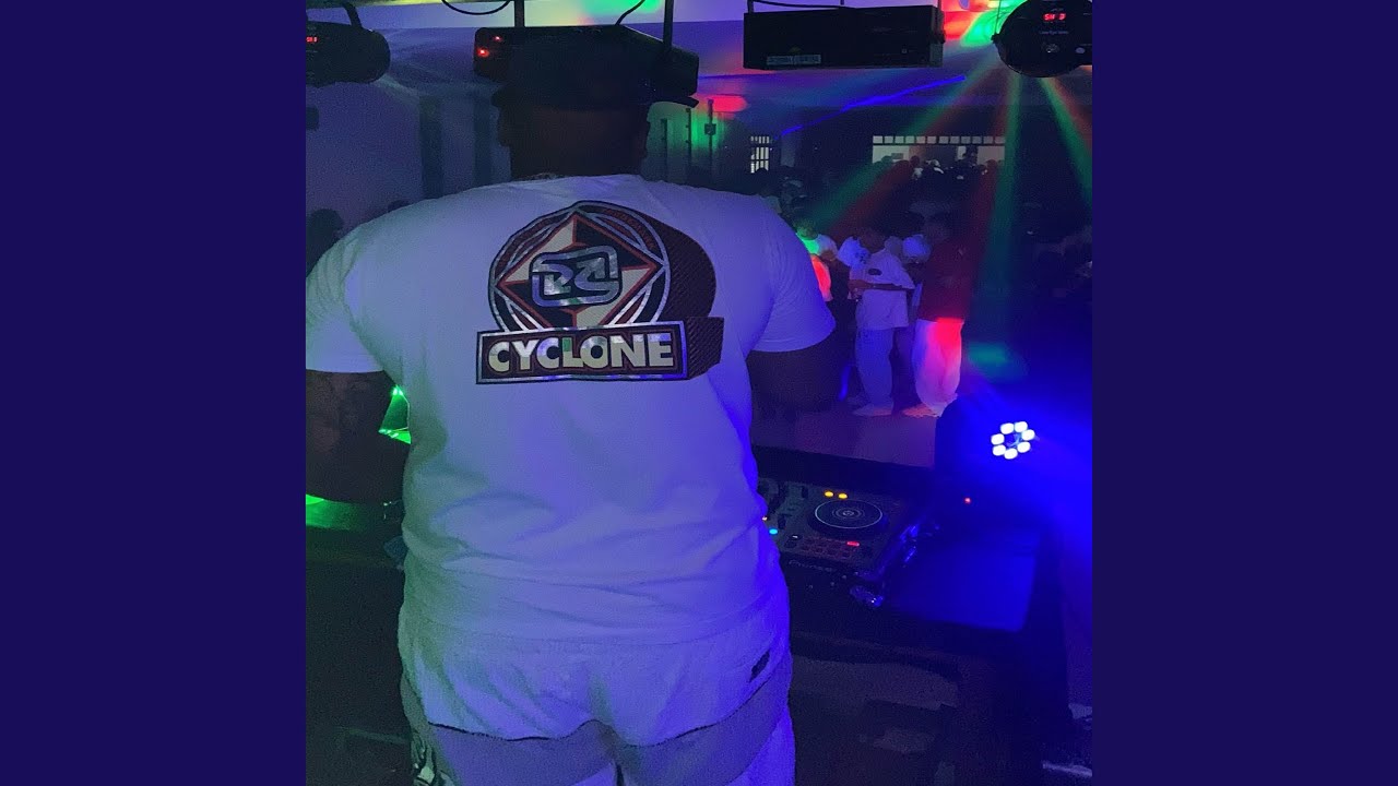 # MUITO PIQUE DE PUTARIA DO DJ GLEIBÃO 001