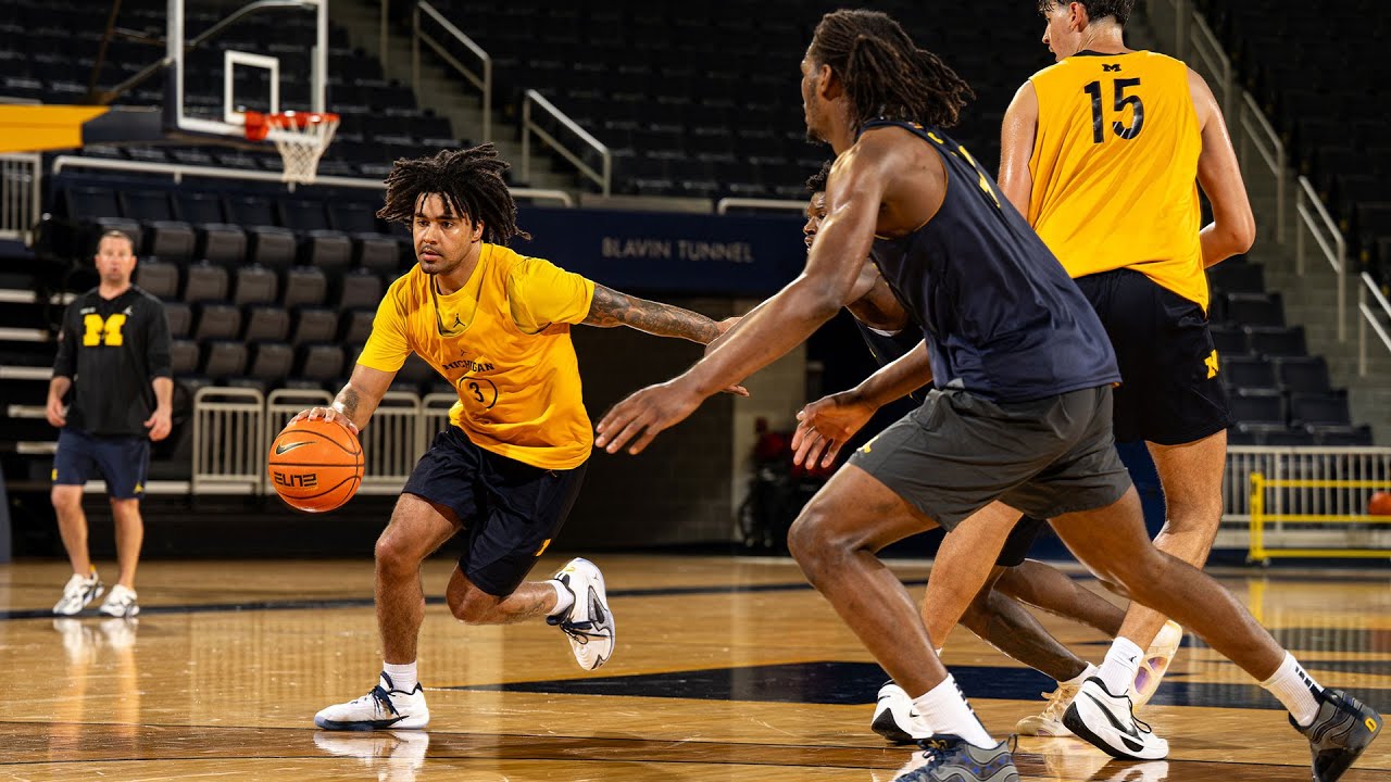 Cadeau Adds Lightning Speed, Selfless Play to U-M Backcourt