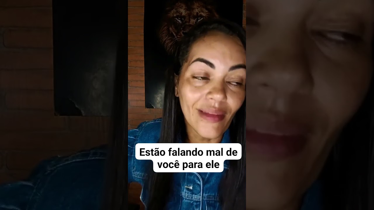 Estão falando mal de você para ele