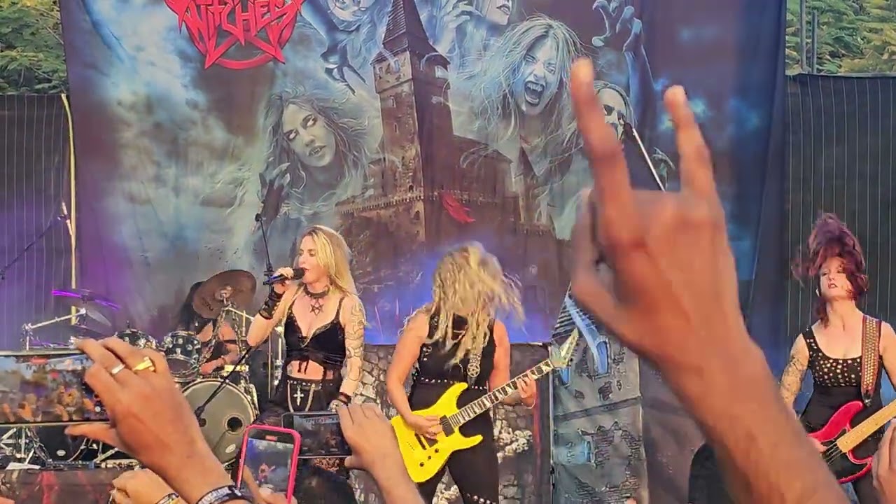 Burning Witches - Holy Diver live at Bangalore Open Air 2024
