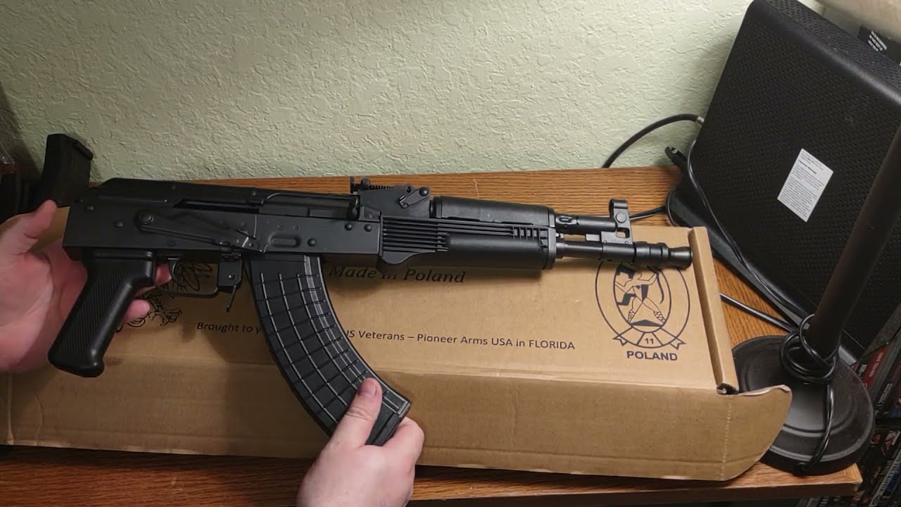 Распаковка пистолета Hellpup AK AK-47 Pioneer Arms.