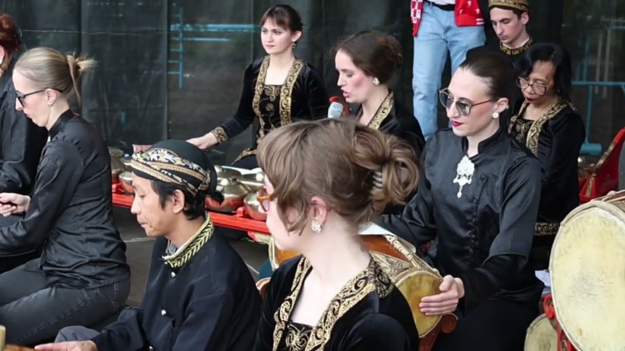 Asmarandana Rusia 2025 Gamelan Dadali