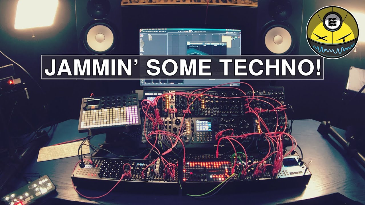 Live-Jamming some Techno! (MY FAV SET OF ALL TIME!! ❤️)