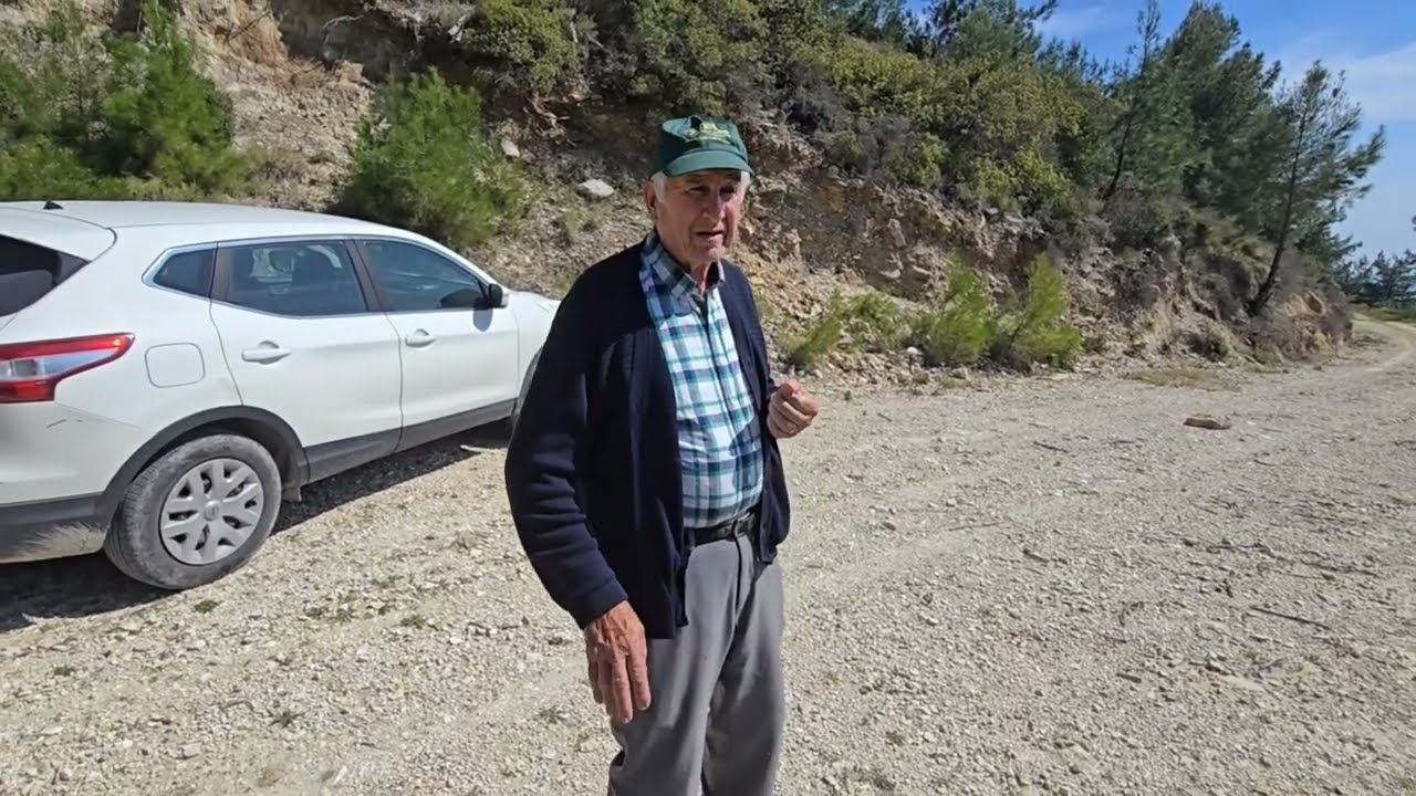 Πηγή Νεροτρούβια και όχι μόνο με την αστείρευτη Πηγή γνώσεών του γεωπόνου  Γιακουμή Αμυρσώνη 