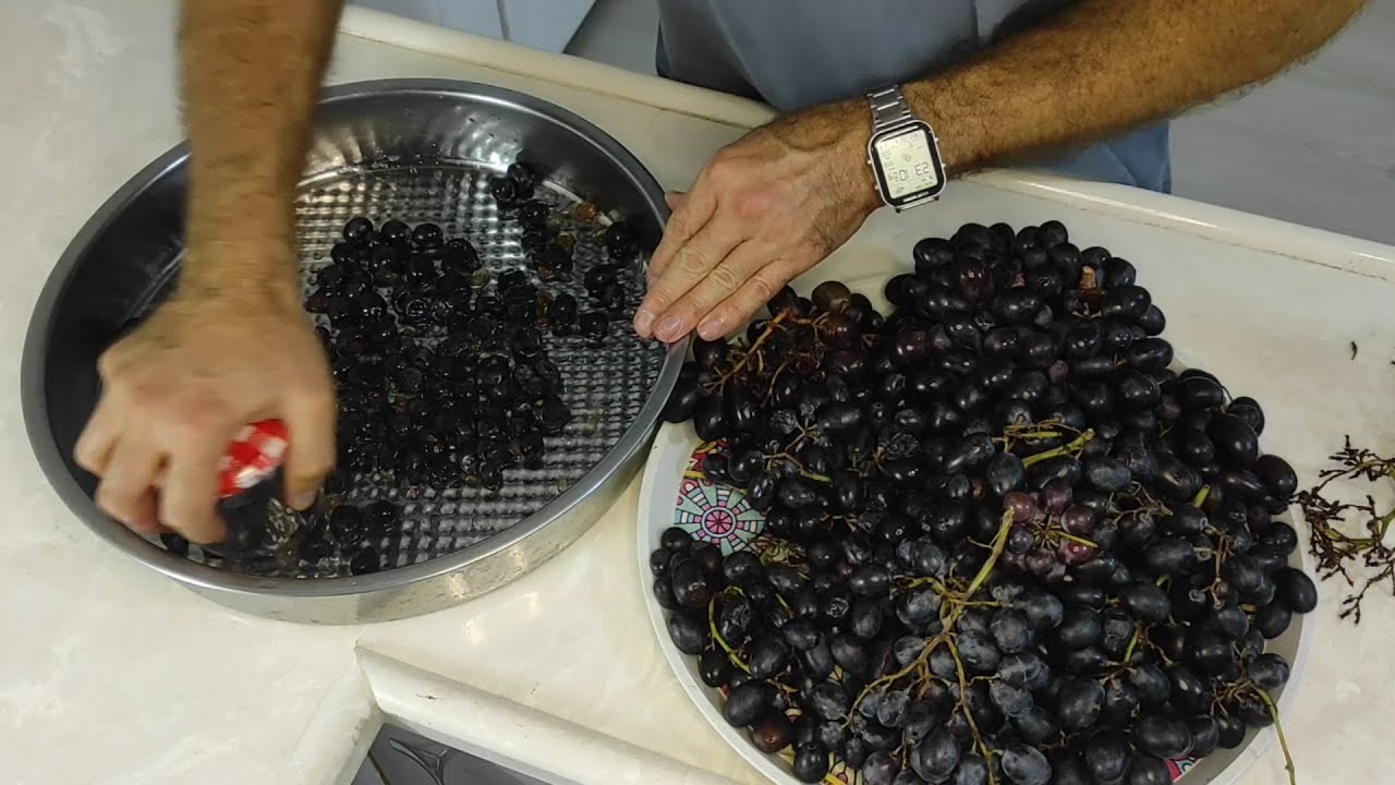 Evde En Basit Şekilde Doğal Maya ile Şarap Yapımı
