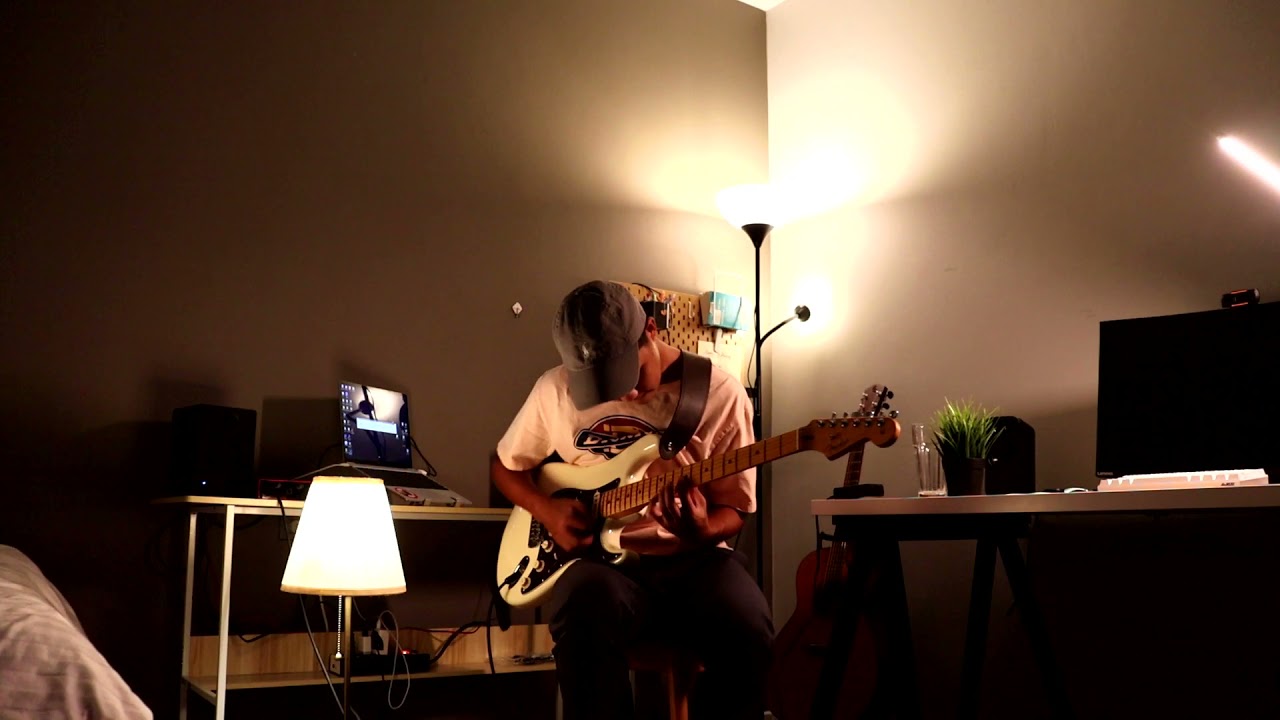 Beauty & Essex - Free Nationals (guitar loop cover)