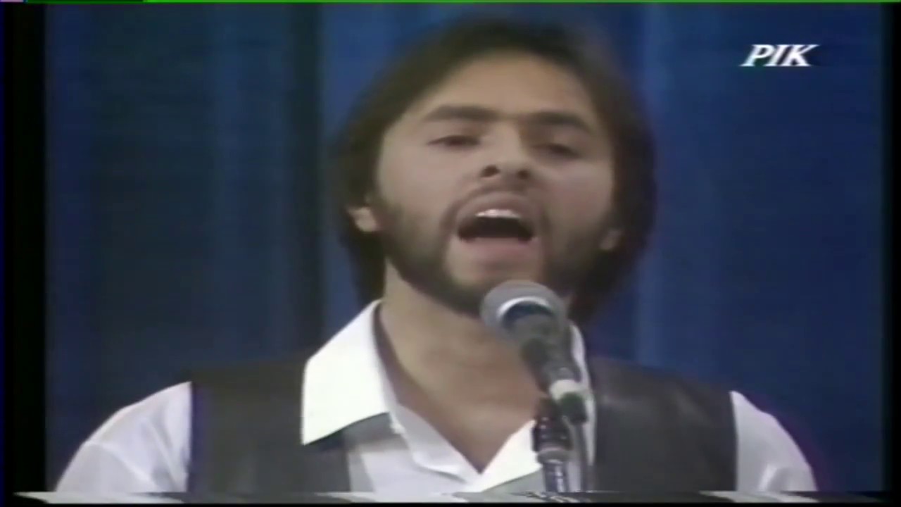 Vasilis Lekkas - O politis ton idanikon stigmon || Βασίλης Λέκκας - Ο πωλητής ιδανικών στιγμών