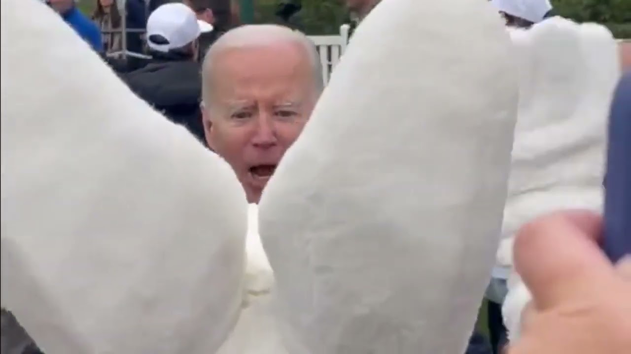 Joe Biden gets scared of the Easter Bunny 2022