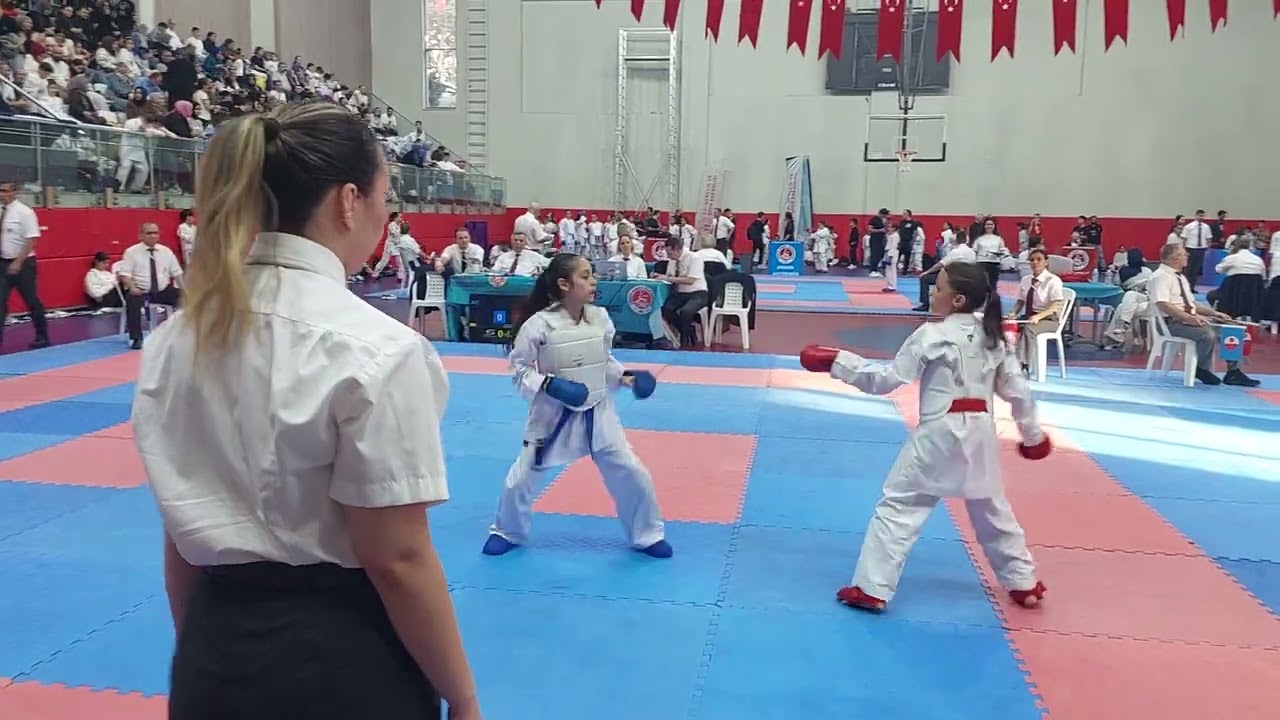 Türkiye Yıldızlar Karate Ligi 1. etap  2014 doğumlu -32  KG YARI FİNAL kırmızı benim