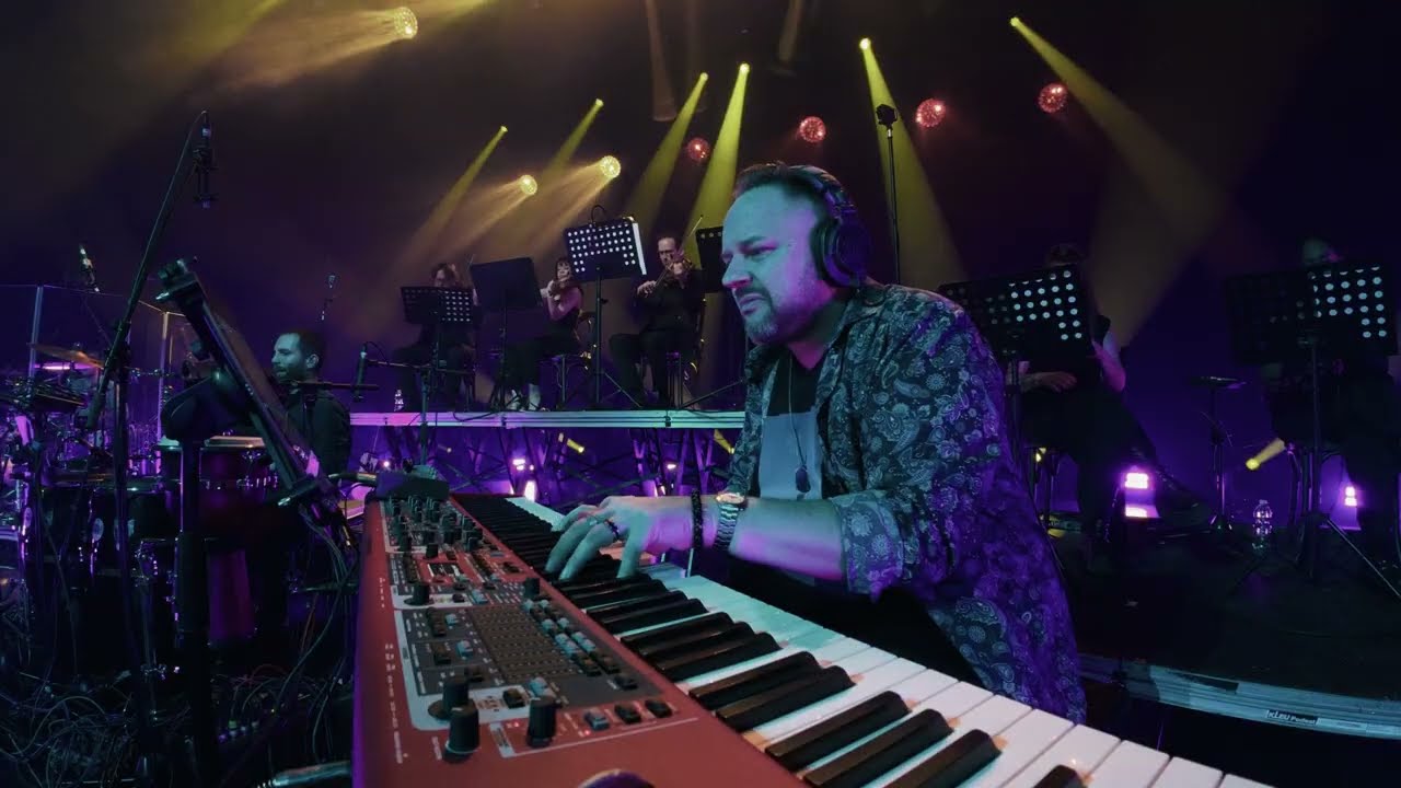 AWS - FÉNYEK NÉLKÜL [MADÁCH 2.0]