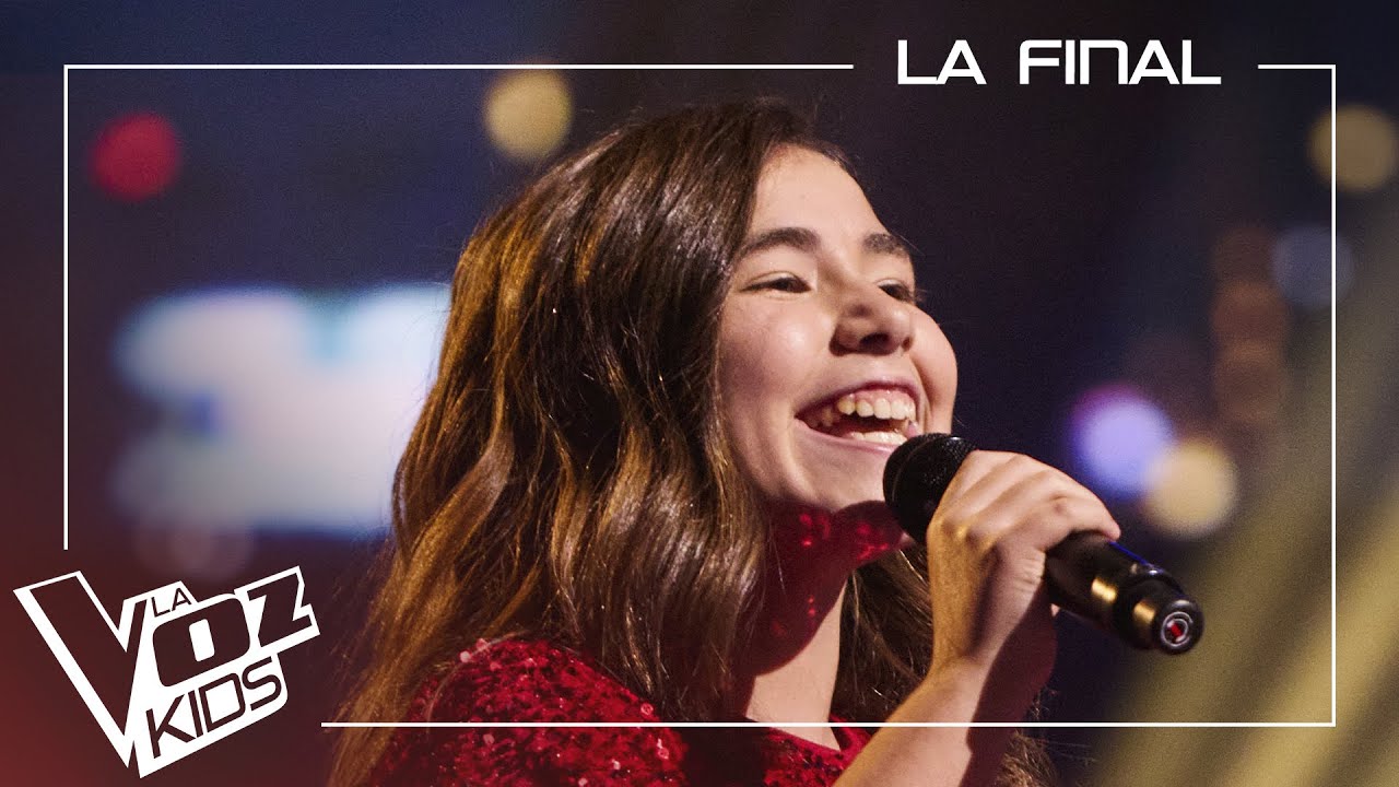 Lucía Pascual canta 