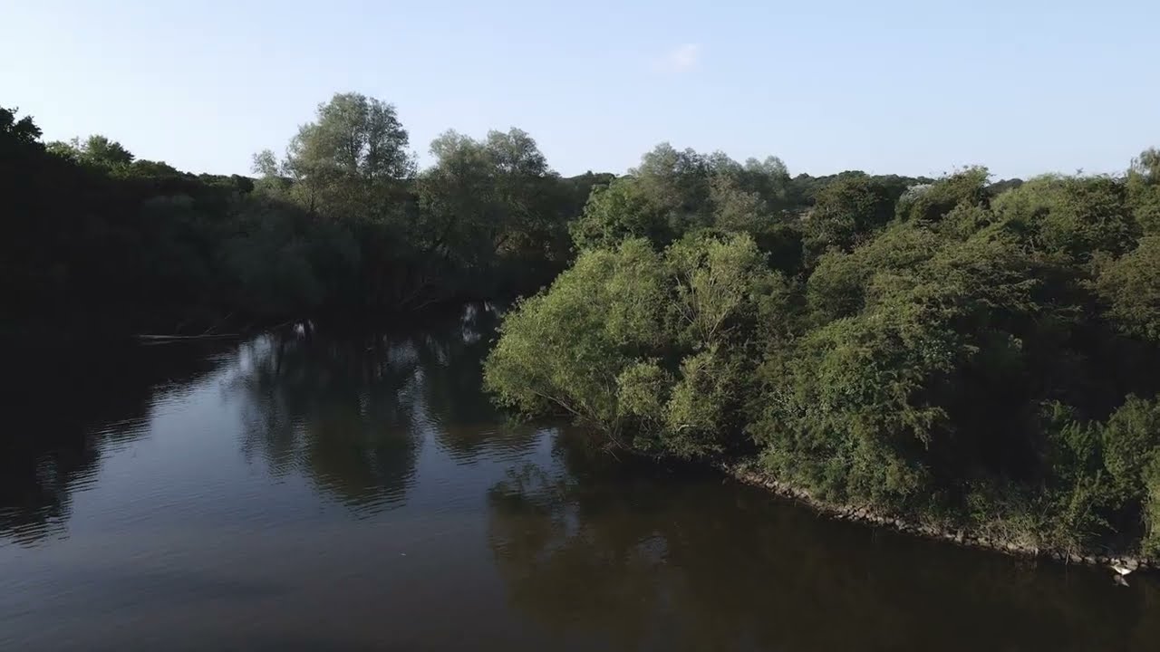 4K drone stock footage - Hainault Forest Lake