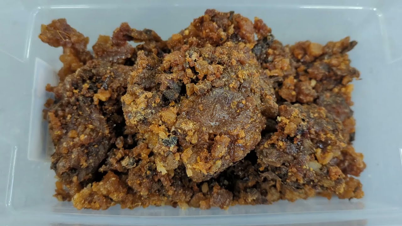 Distillation de Myrrhe - Myrrh distillation