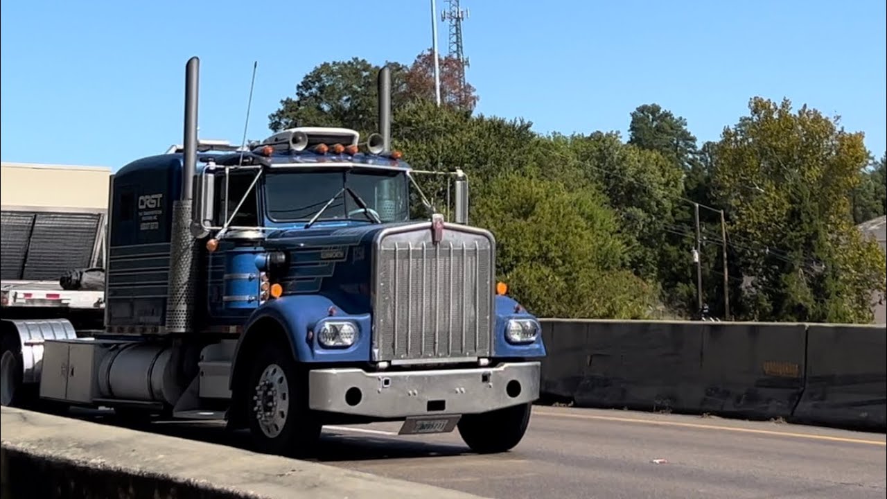 Truck Spotting On I-55 - Part 49