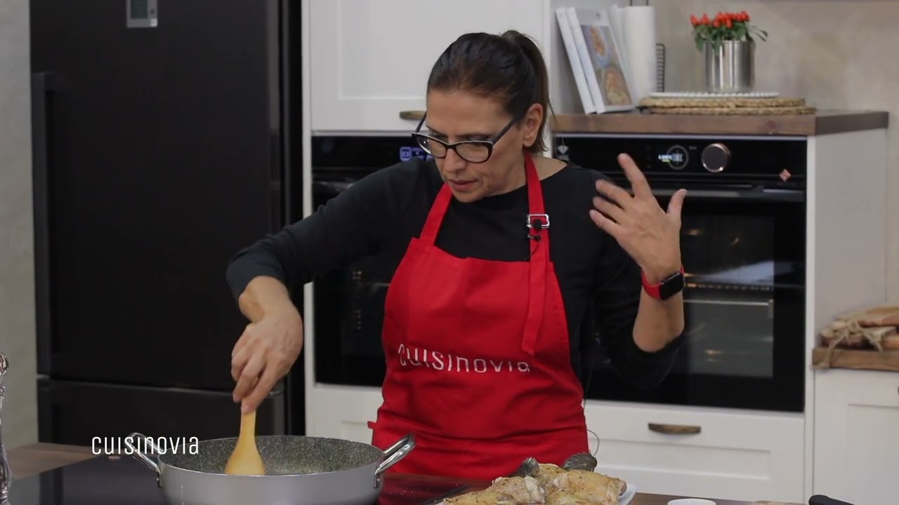 CUISINOVIA - Επεισόδιο 33, SEASON 1: Κοτόπουλο με Κουμανταρία & Κράνμπερι - Κουραμπιέδες