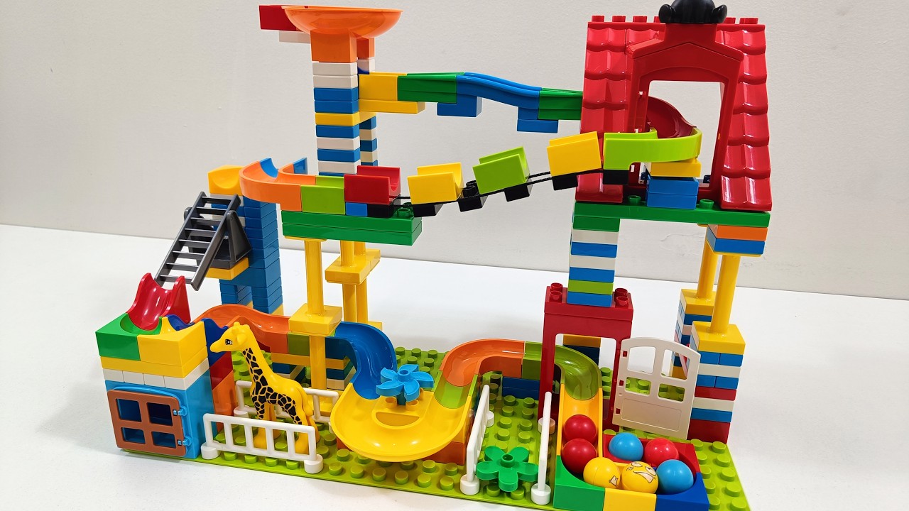 The Giraffe Wasn’t Ready for the Marble Storm That Followed