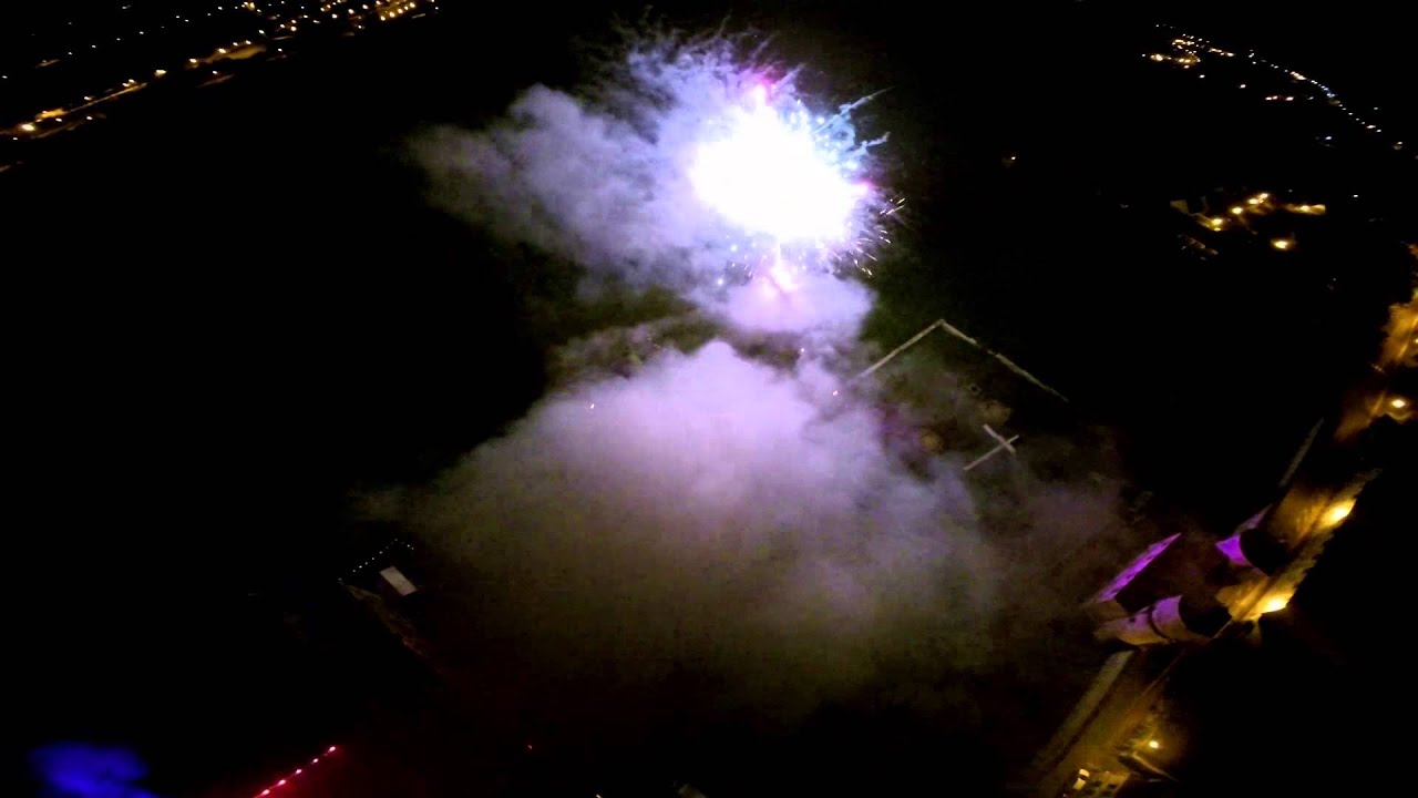 Feu d'artifice mariage C&eacute;line + Chris by Artlights