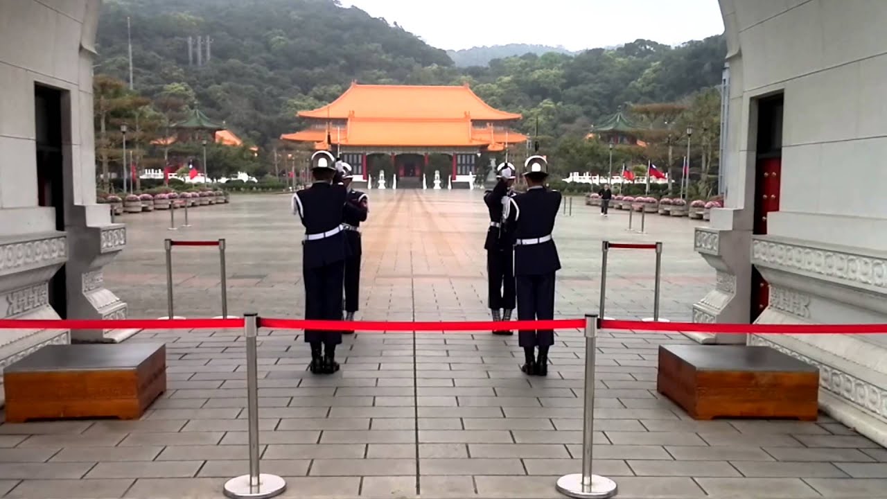 2014.03.04 12時 台湾 国民革命忠烈祠 衛兵交代