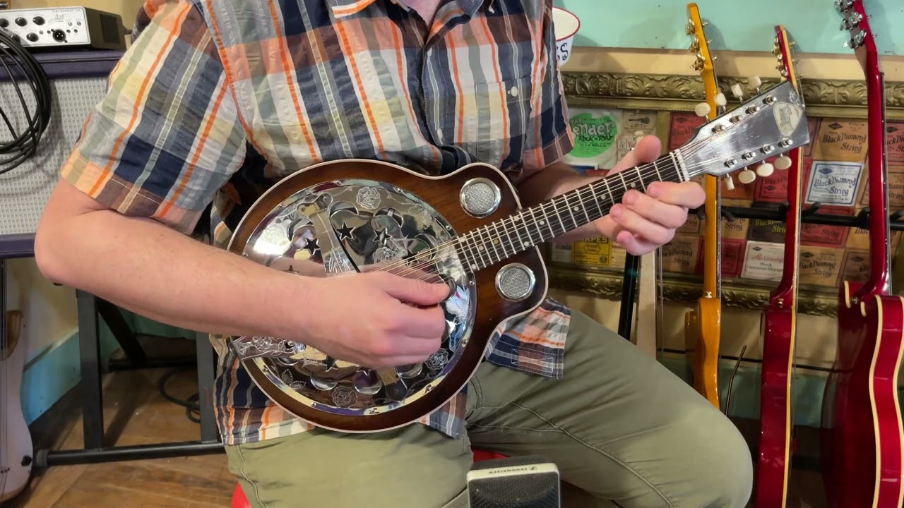 1970s Rudy Dopyera (Dobro) &ldquo;Baushka&rdquo; custom resonator mandolin