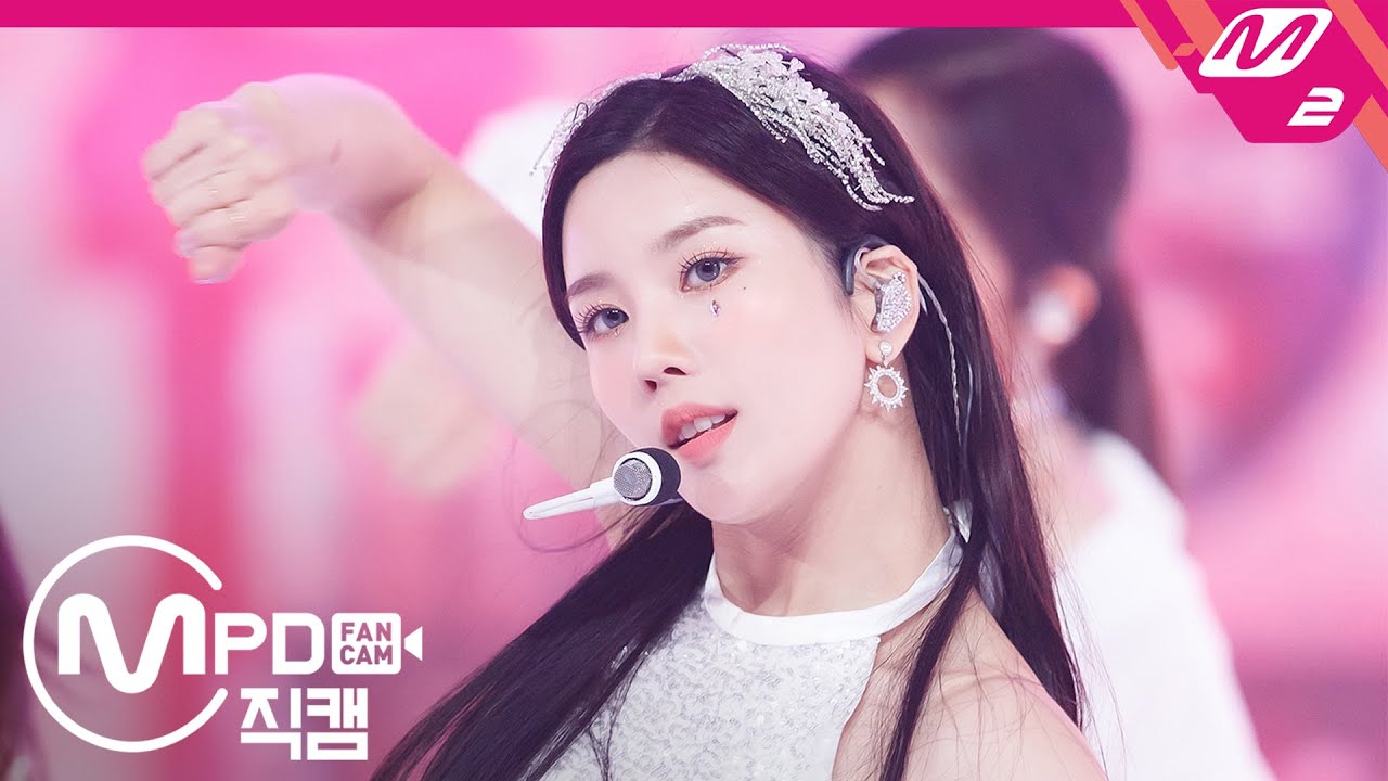 [MPD직캠] 아이즈원 권은비 직캠 4K ‘Welcome+환상동화’ (IZ*ONE Kwon Eunbi FanCam) | @IZ*ONE COMEBACK SHOW