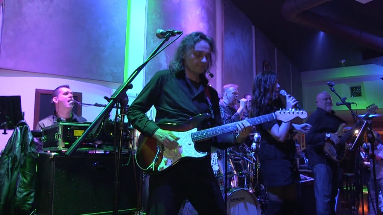 Showtime Band - Africa (Toto cover)