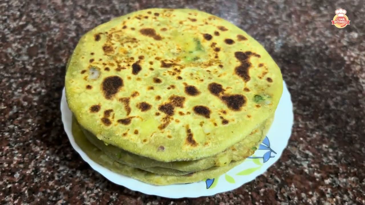 हरे मटर के साथ आलू का पराठा बनाए एक बार बनाएंगे तो बार बार बनाएंगे 
